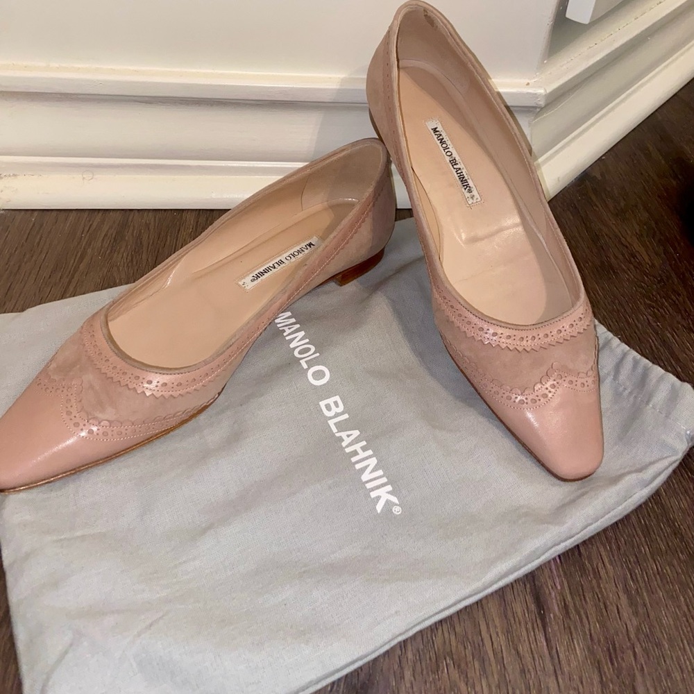 Manolo Blahnik Women's Pink Flats